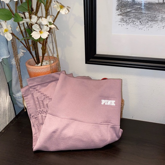 PINK Victoria's Secret Pants - VS PINK Leggings - 2/$35✨